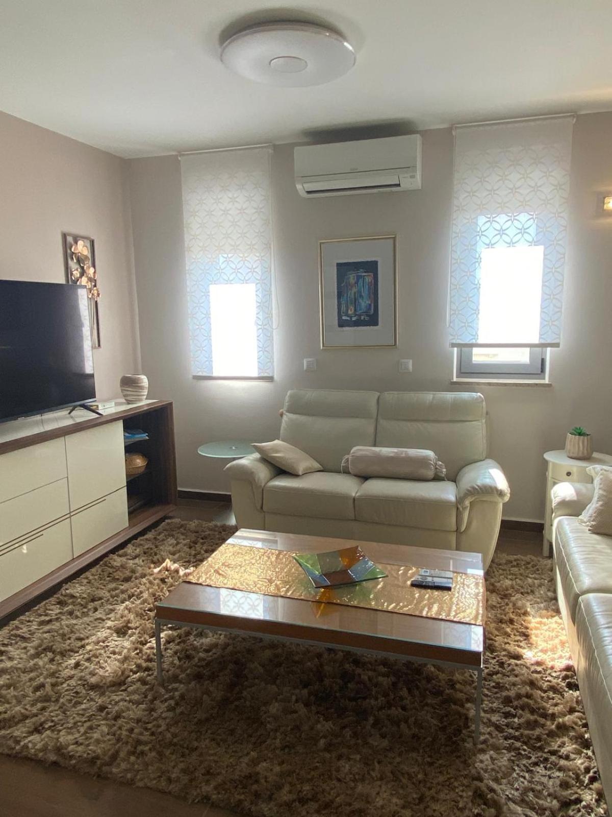 Apartments Luana With Private Jacuzzi Zadar Exteriér fotografie