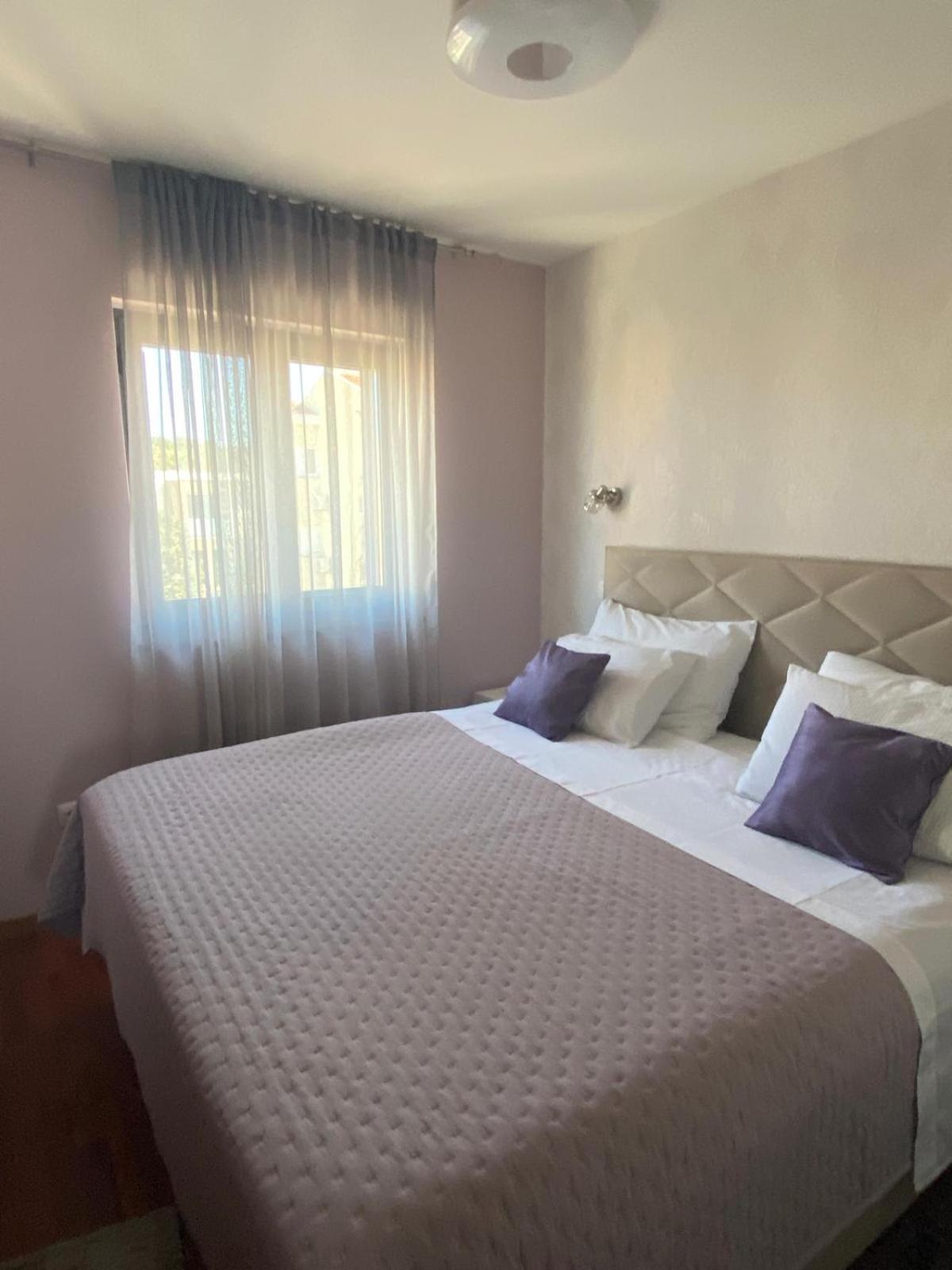 Apartments Luana With Private Jacuzzi Zadar Exteriér fotografie