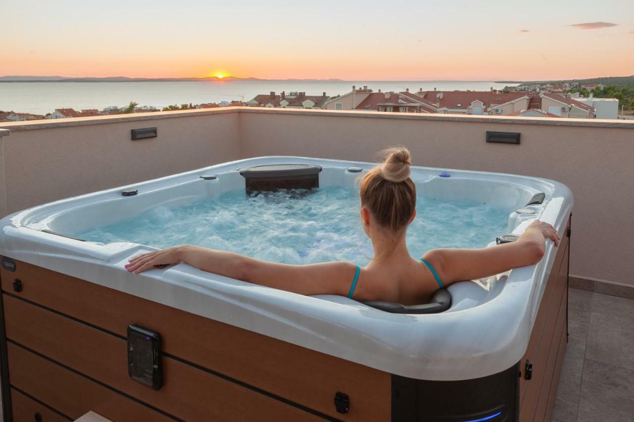 Apartments Luana With Private Jacuzzi Zadar Exteriér fotografie